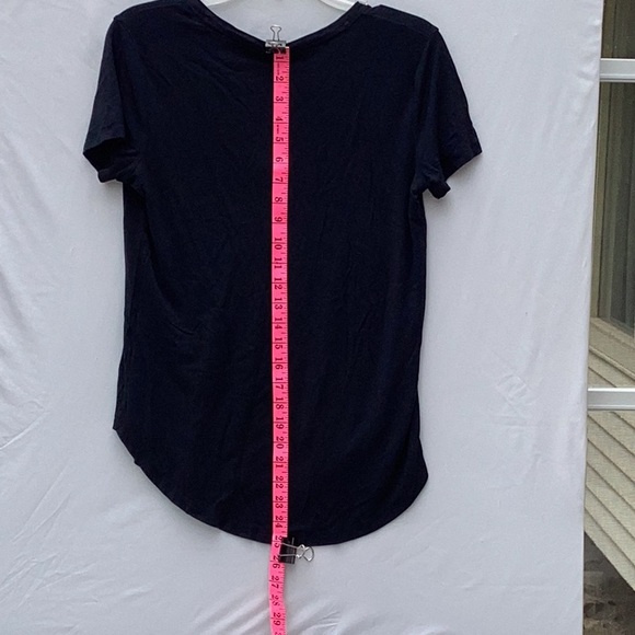 Abercrombie &Fitch Soft A&F Drapery t-shirt. - Picture 7 of 10